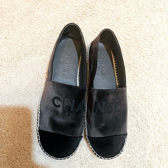 Chanel BRAND NEW CHA NEL espadrilles gray and black SIZE 40 - Picture 1 of 4